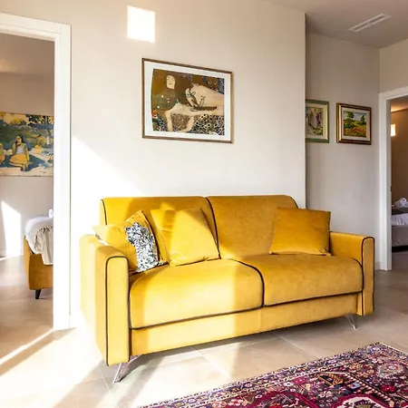 Nicolo E Gli Alberi Villino C