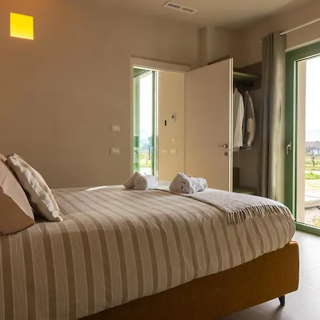 Nicolo E Gli Alberi Villino C Διαμέρισμα *